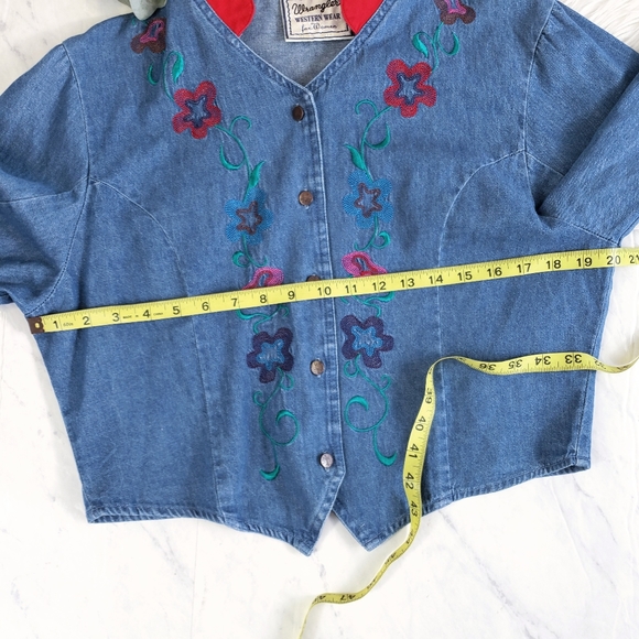 Vintage Wrangler Floral Embroidered Cropped Jacket - Picture 7 of 7